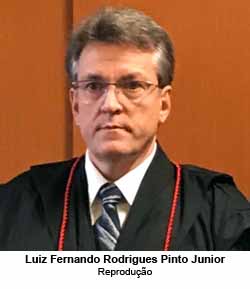 Luiz Fernando Rodrigues Pinto Junior - Reproduo